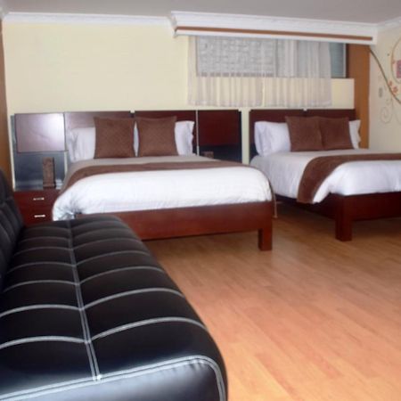 La Kapital Hotel أمباتو المظهر الخارجي الصورة